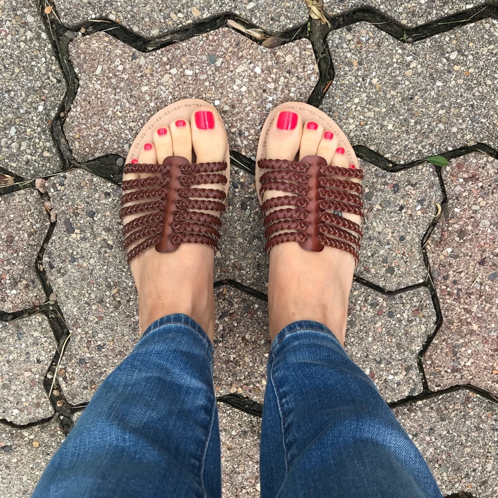 GAP sandals